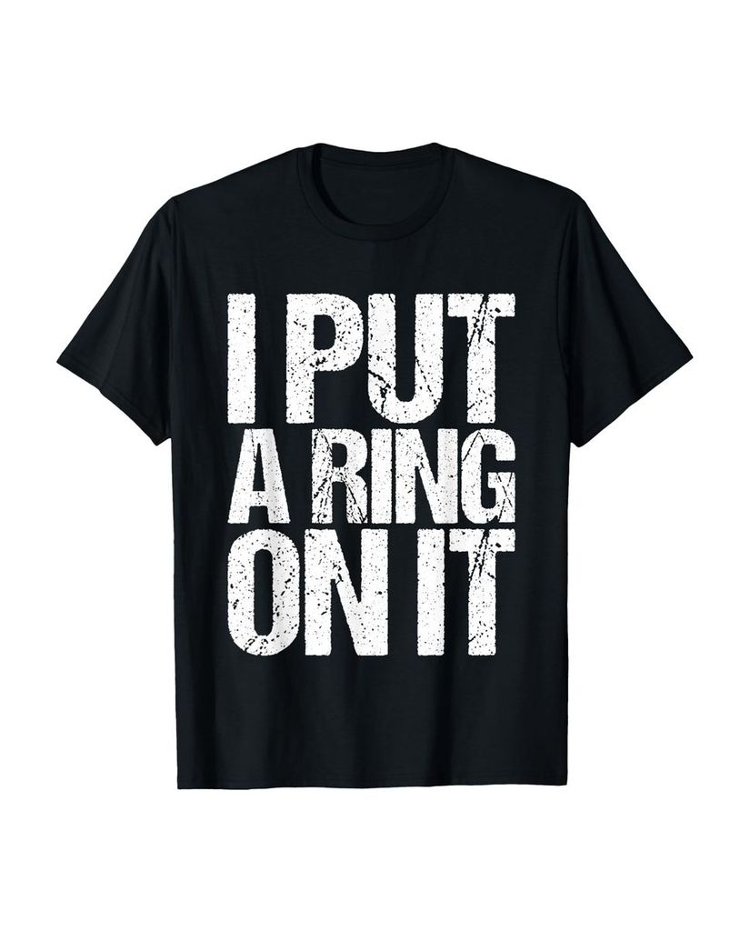 Lustiger T-Shirt „Engagement Geschenke Him Engaged Future“ | lustige-tshirts.de